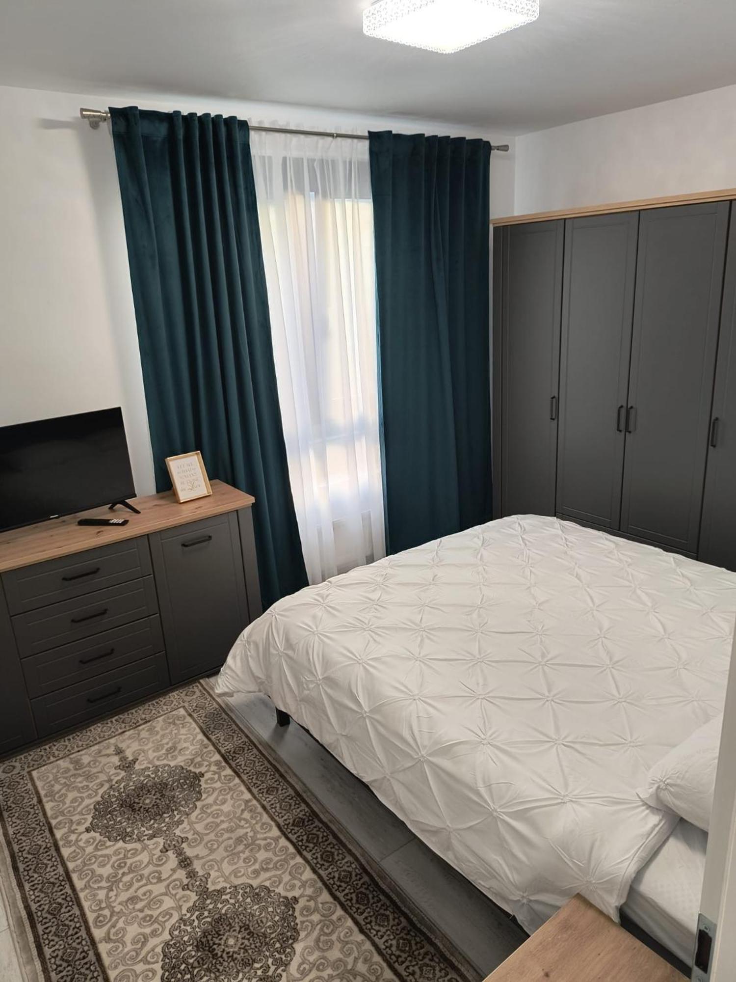Apartment Park Lake Cluj-Napoca Eksteriør billede