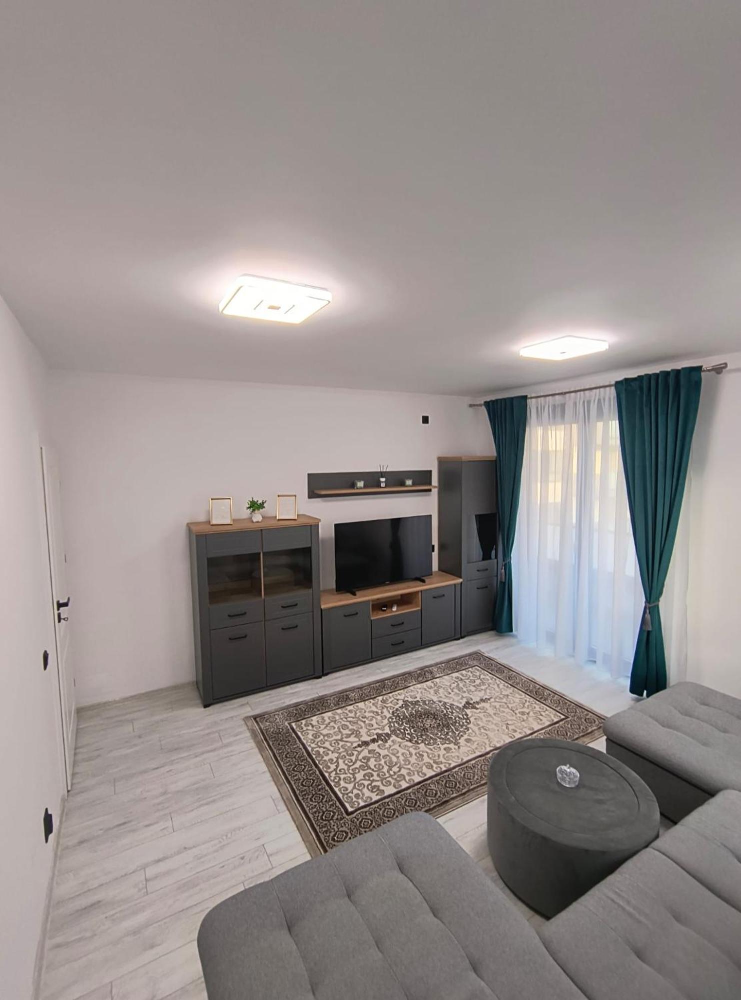 Apartment Park Lake Cluj-Napoca Eksteriør billede