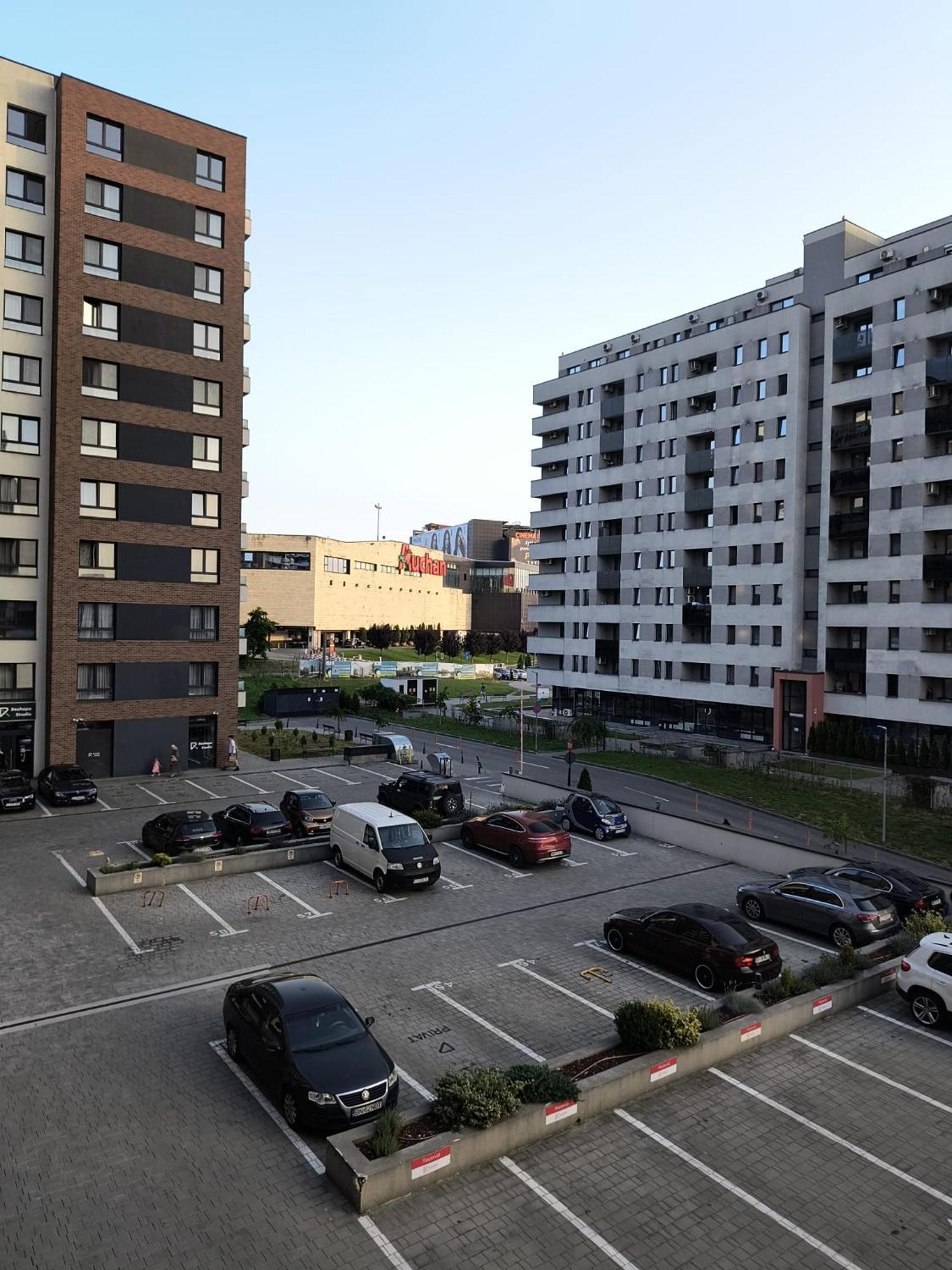 Apartment Park Lake Cluj-Napoca Eksteriør billede